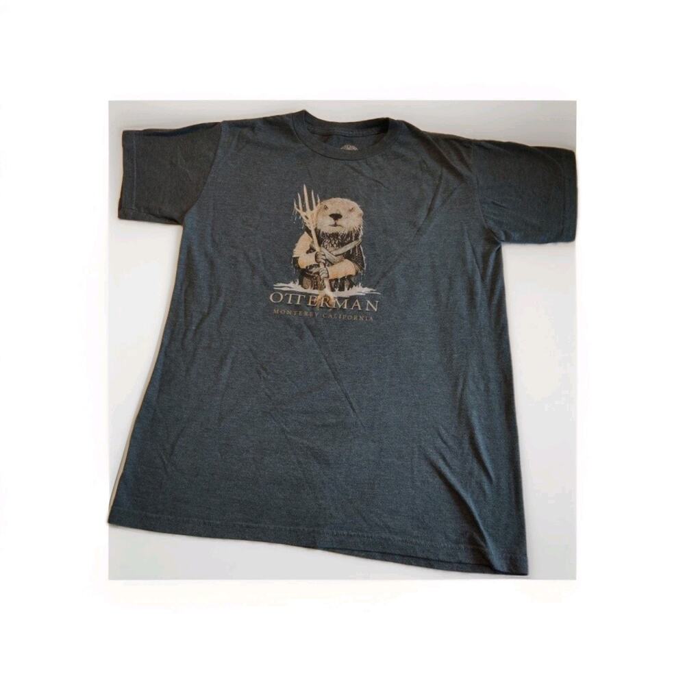 MONTEREY CALIFORNIA The Duck Company TShirt Otterman Camping Graphic Kids L